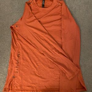 Men’s Lulu Lemon Textured Training Long sleeve Medium